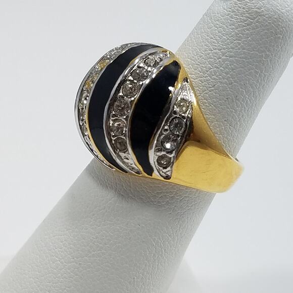 Vintage Cocktail 18 KHGE Ring, Black Enamel, Clear Rhinestones, Size 5, 1990s - Picture 5 of 10